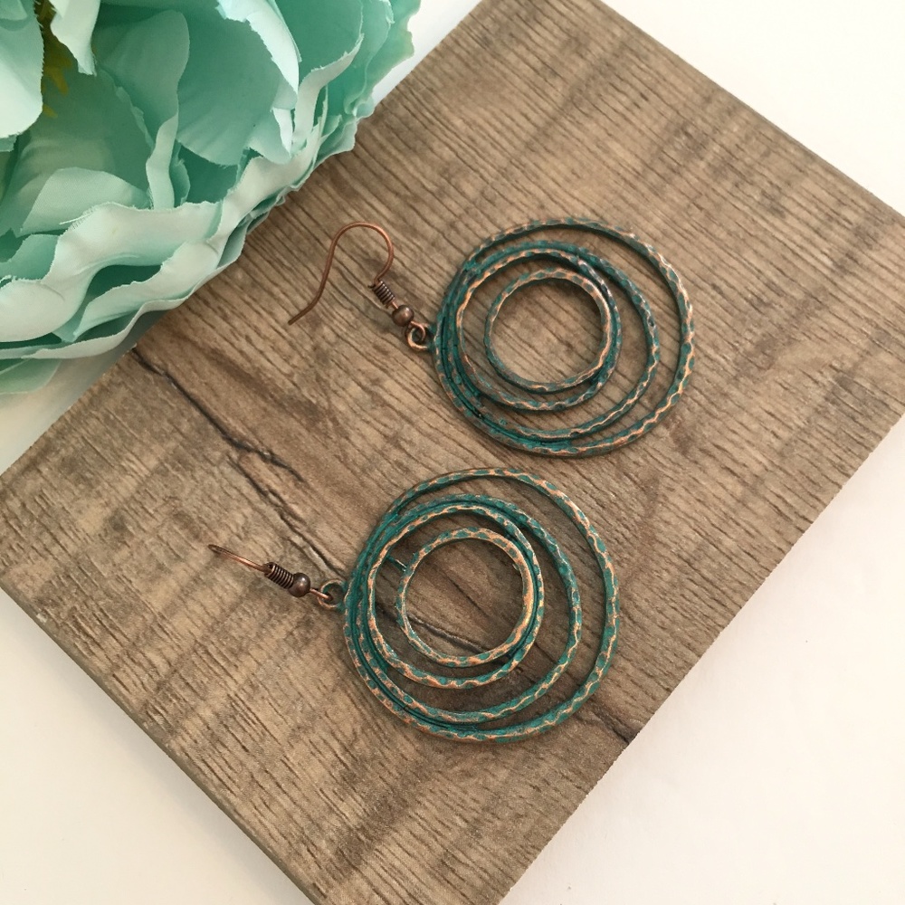 Vintage Bohemian Ethnic Dangle Earrings - Picture 3 of 9
